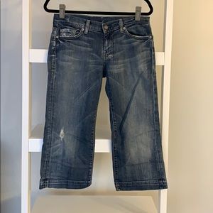 Seven for all mankind capris